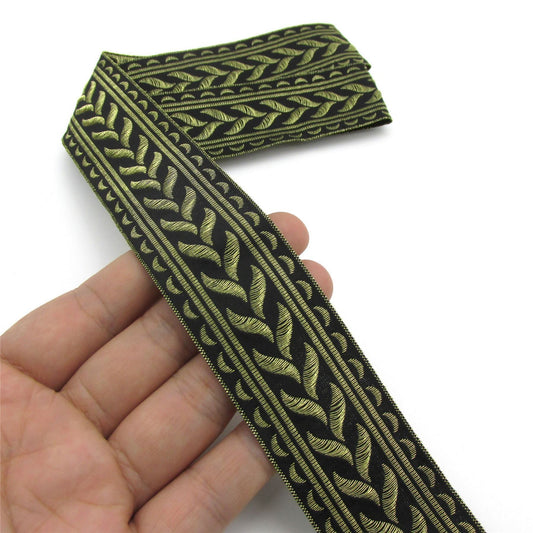 Traditional Patterned Braid Black Gold 33mm x1m - 8428
