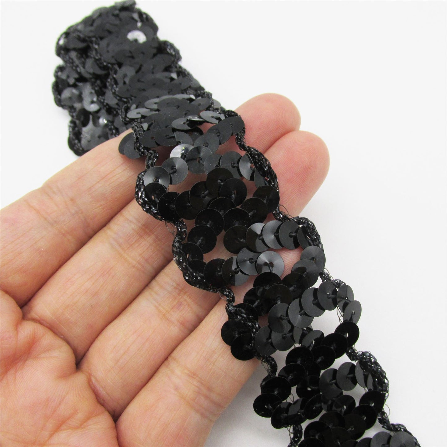 Wavy Sequin Braid - 18mm - by the metre - 6082