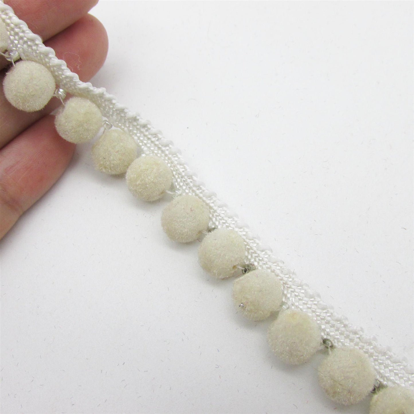 Medium Pom-Pom Braid - by the metre - 9715