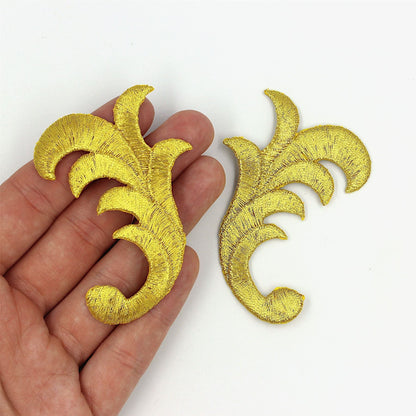 Pair Of Filigree Curved Design Iron On Motifs 8909