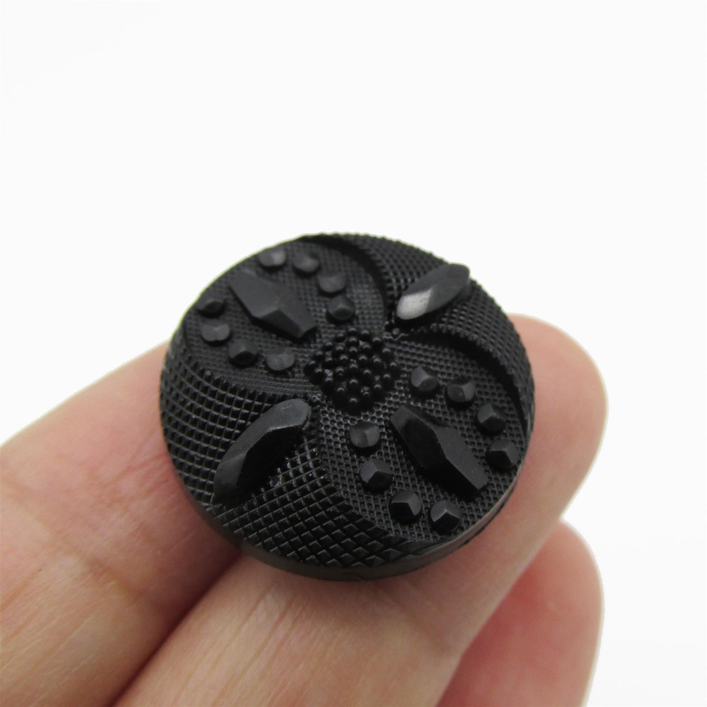 Carved Black Button 4368