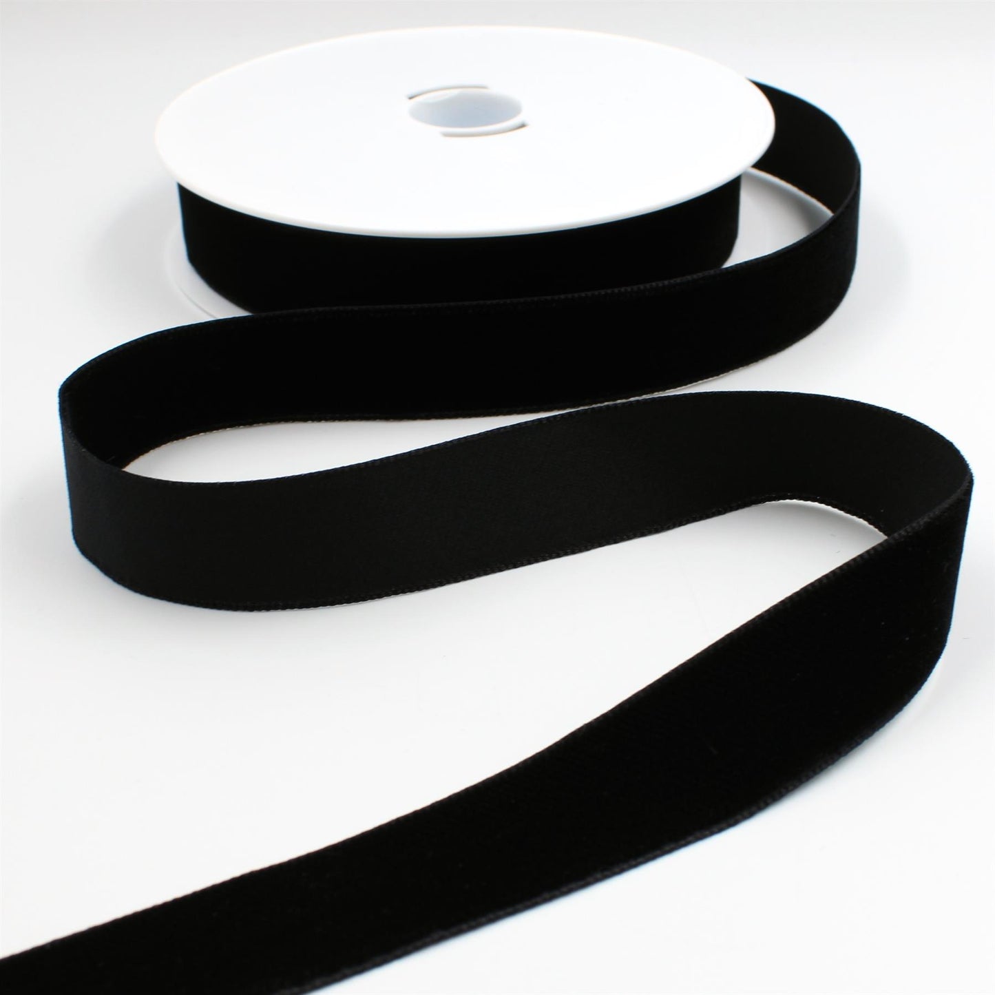 Velvet Ribbon - 23mm x 10 metres - 6002