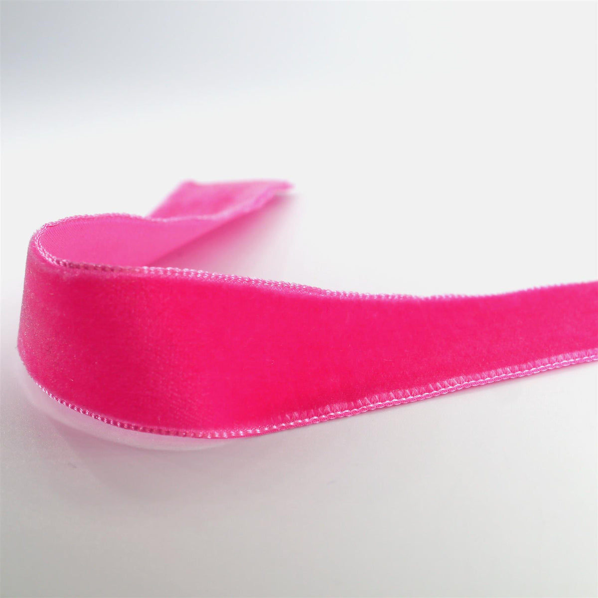 Velvet Ribbon - 36mm x 10 metres - 6002