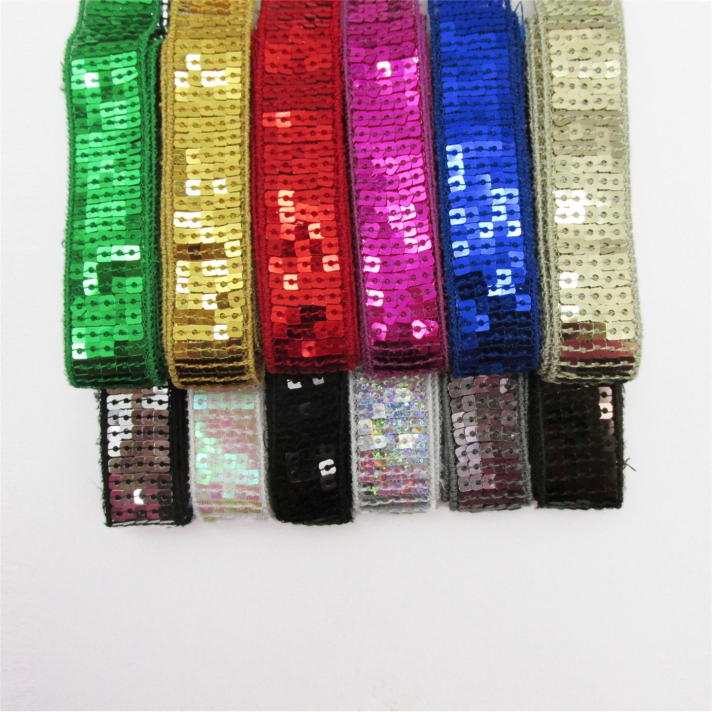 Square Sequin Trim 20mm 7316