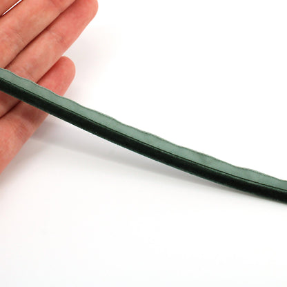 Velvet Insertion - 10mm - by the metre - 6295