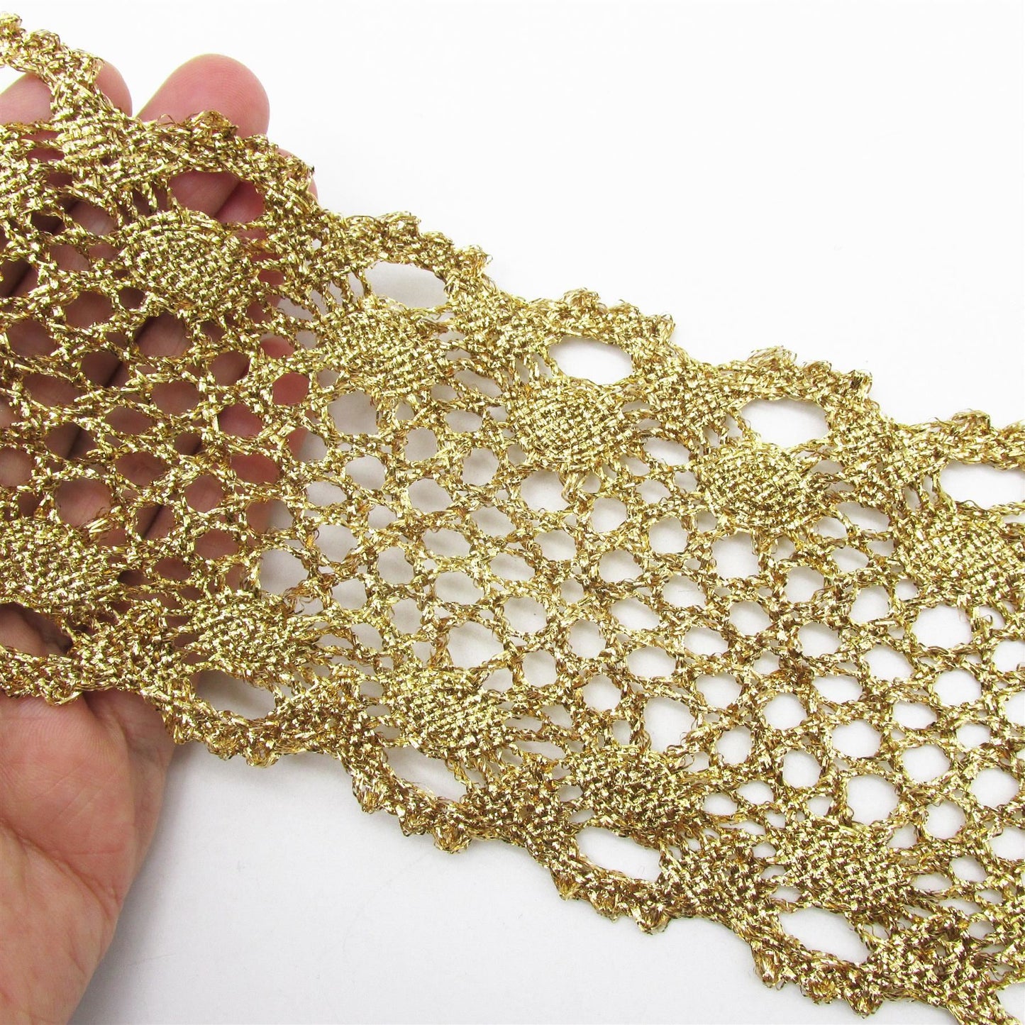 Metallic Scalloped Lace - Gold - 8cm - by the metre - 7573