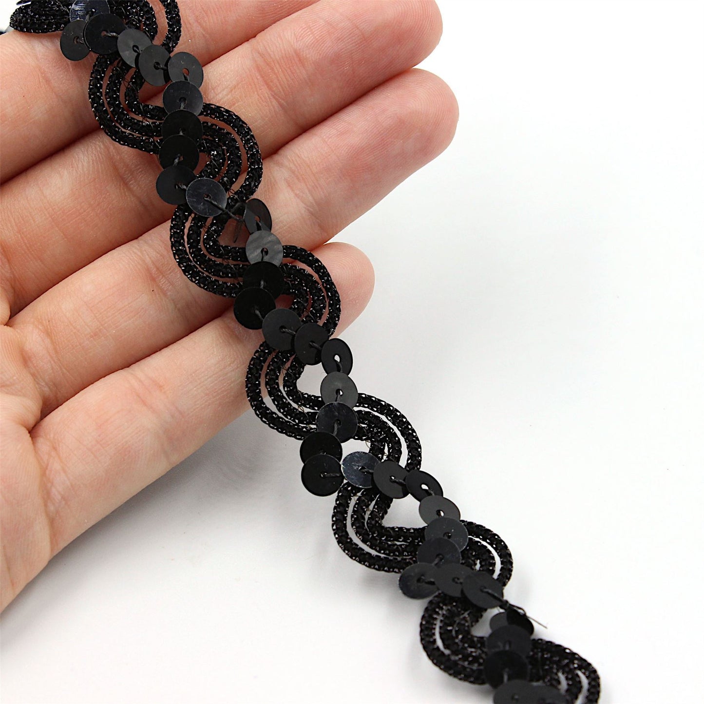 Metallic and Sequin Wiggle Trim - 15mm - by the metre - 7690