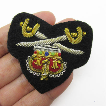Crown and Crossed Swords Badge - 9379