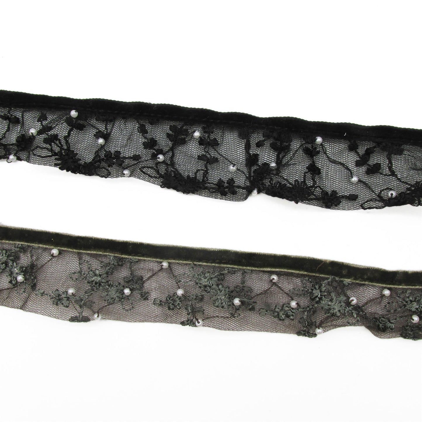 Beaded Lace on Velvet Ribbon - 35mm - by the metre - 5399