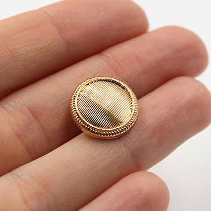 Grooved Metal Button with Crimped Edge - 5525