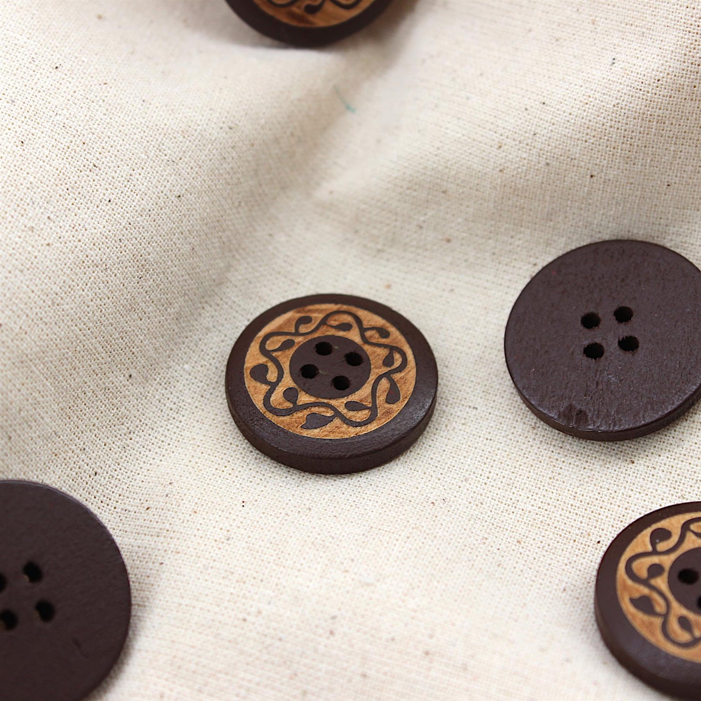 Engraved Wooden Button - Natural Brown - 40L (25mm) x 5pcs - 5575