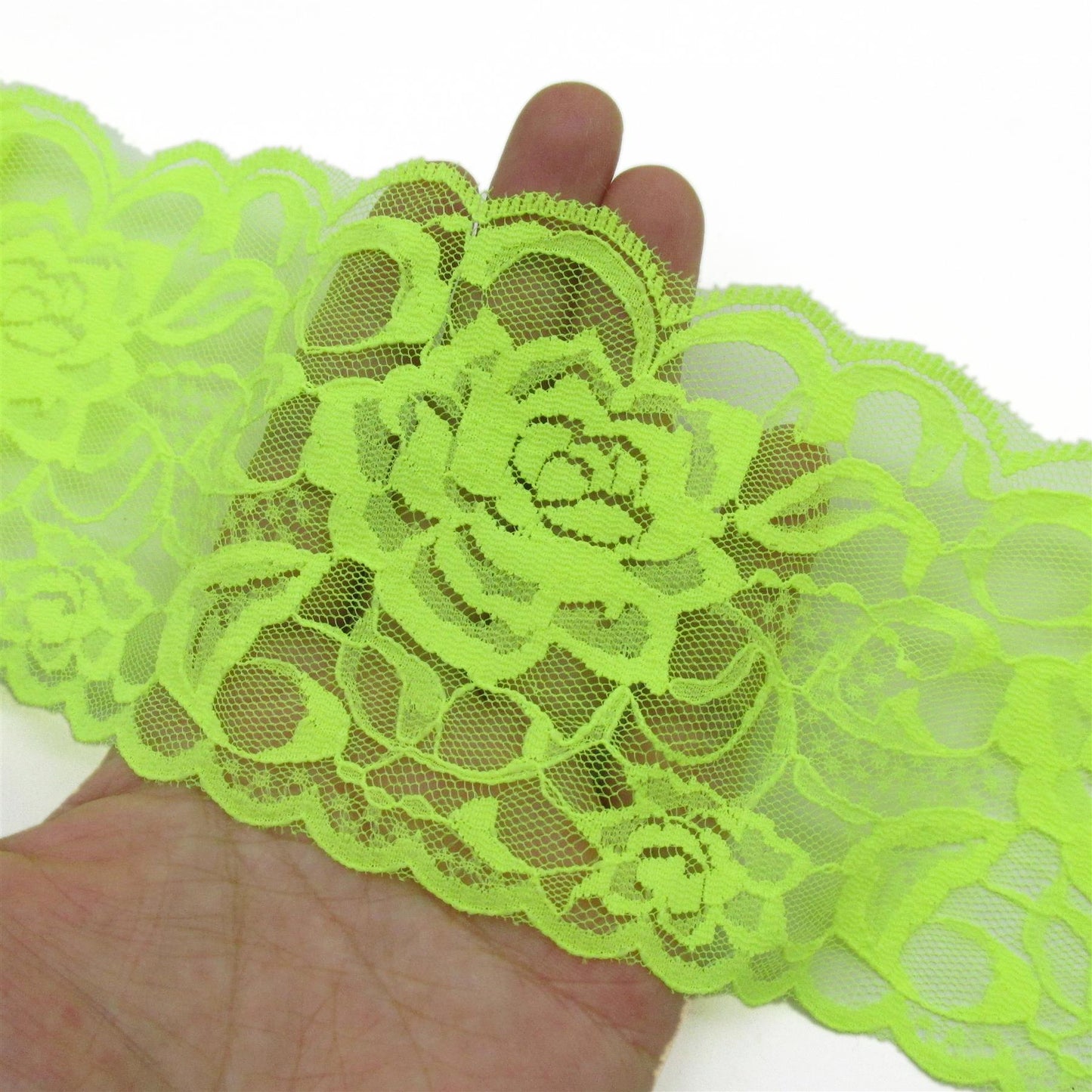 Fluorescent Wide Rose Lace - 85mm - by the metre - 5413