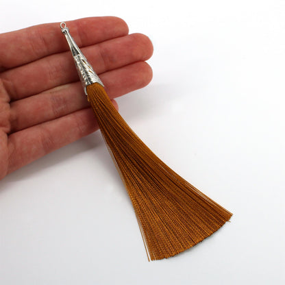 Silky Tassel with Ornate Metal Cap - 13cm - 7597
