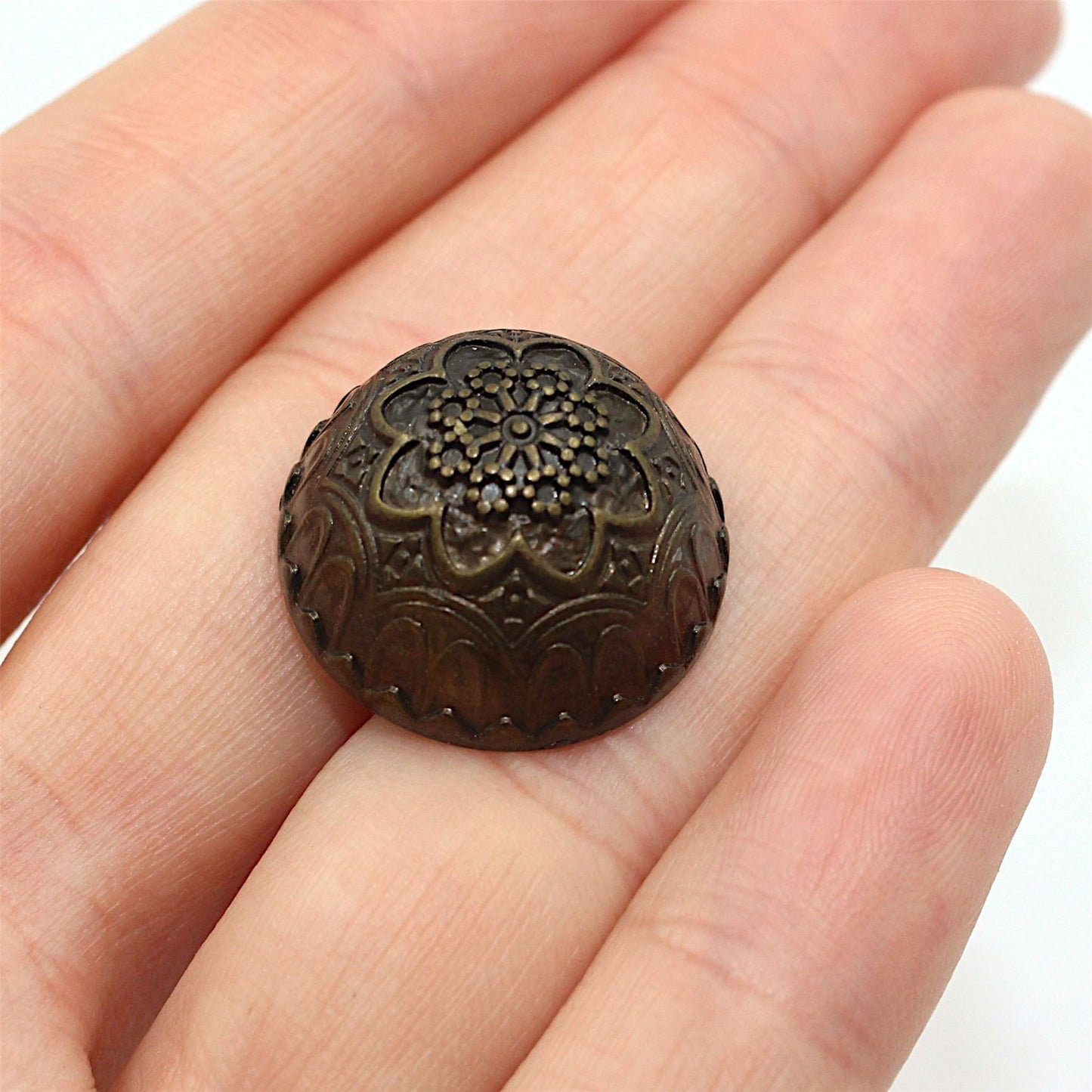 Domed Decorative Flower Metal Button 4410