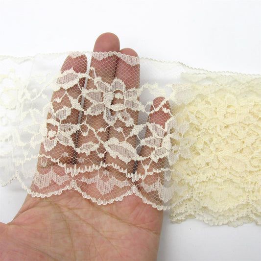 Wide Lace with Flowers - Light Peach - 85mm - by the metre - 5409