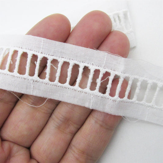 Broderie Anglaise Ladder Braid - White - 25mm - by the metre - 8854
