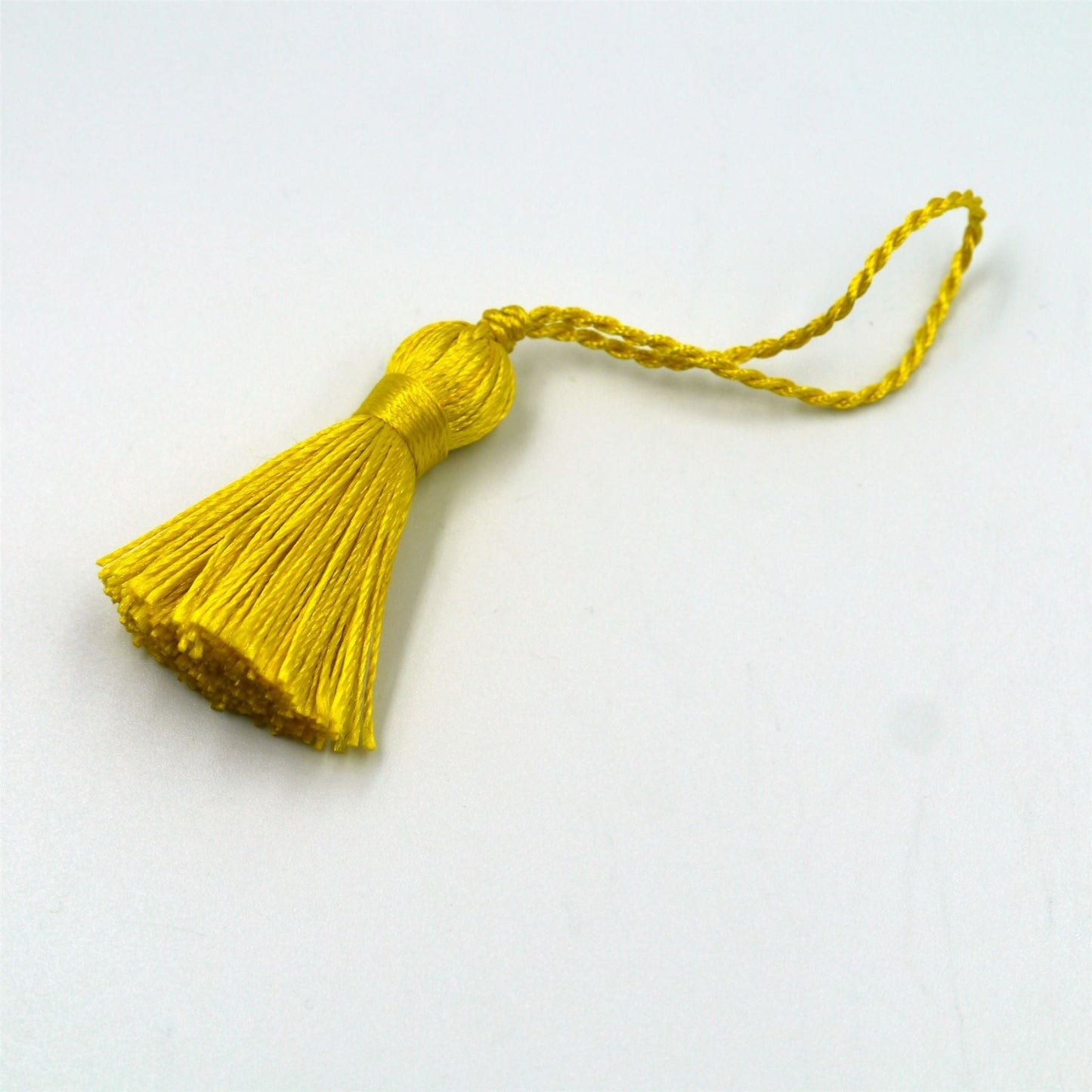 Silky Polyester Tassel 9932