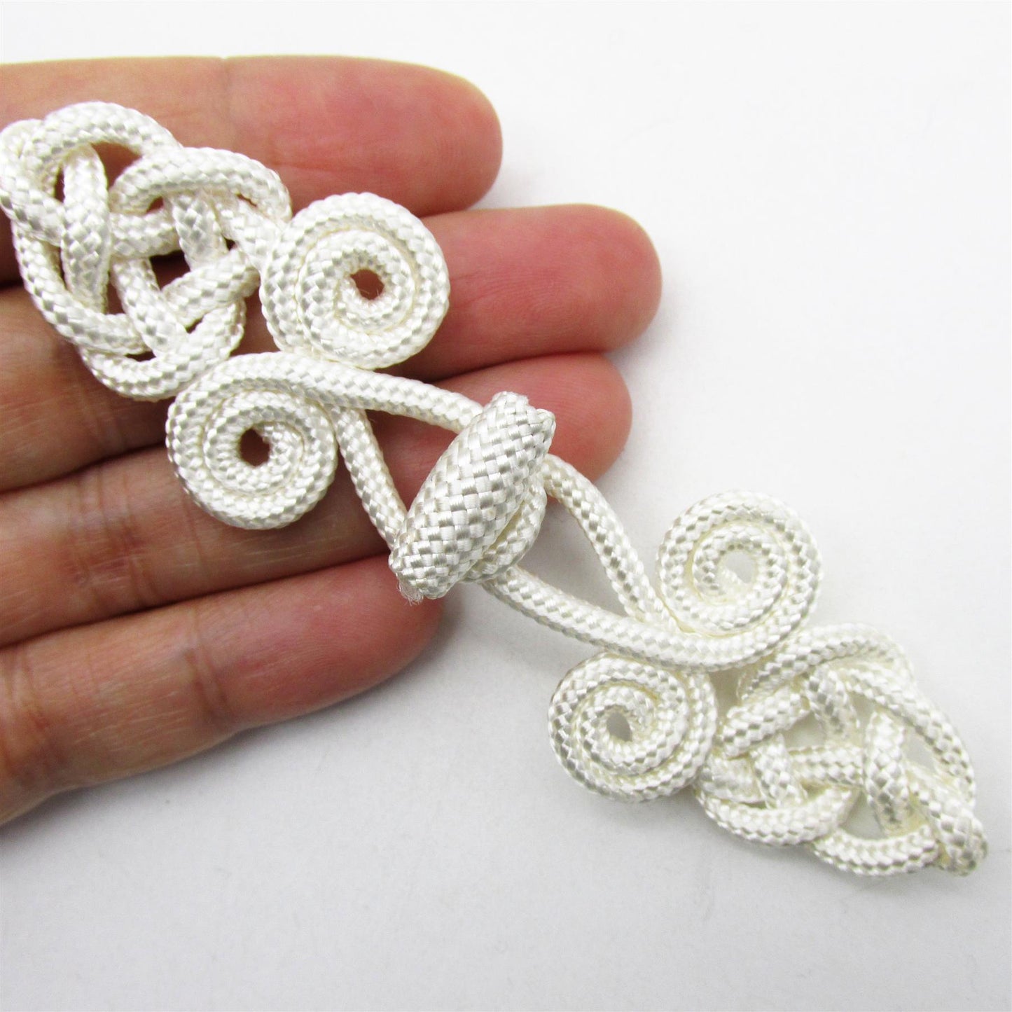 Plaited Frog with Braided Toggle - 10cm - 7531