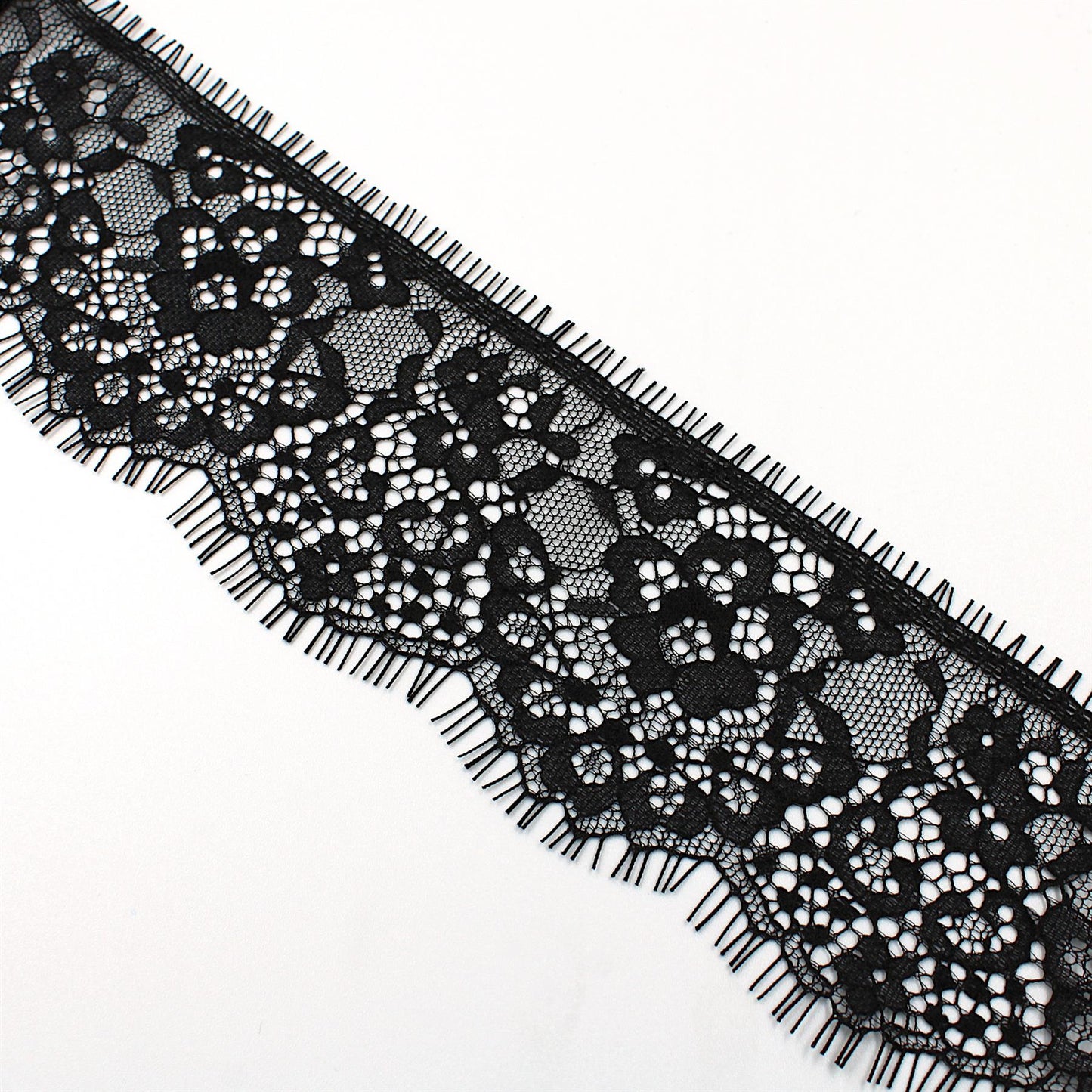 Eyelash Lace - 68mm x 3 metres - 5601