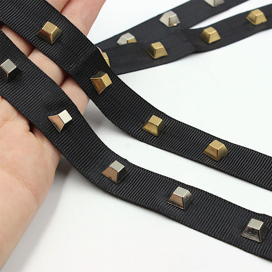 Square Studded Grosgrain Braid 18mm x 1m - 9752