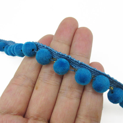 Medium Pom-Pom Braid - by the metre - 9715