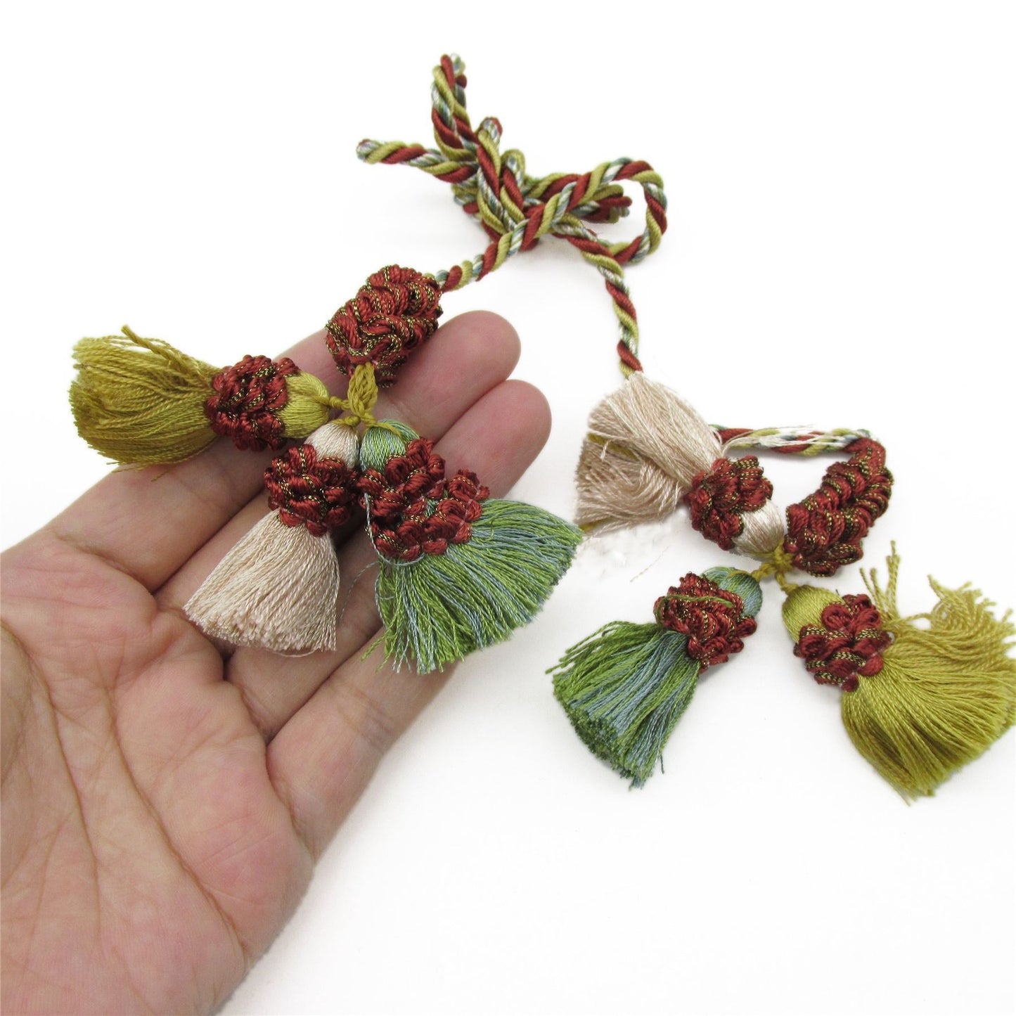 Cord with Triple Tassel at Each End - 72cm - 9679