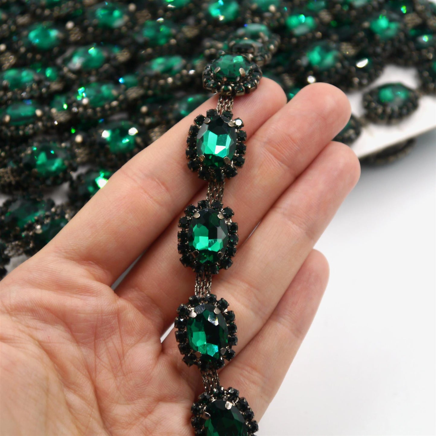 Stone Diamante Banding Oval x1m - 9736