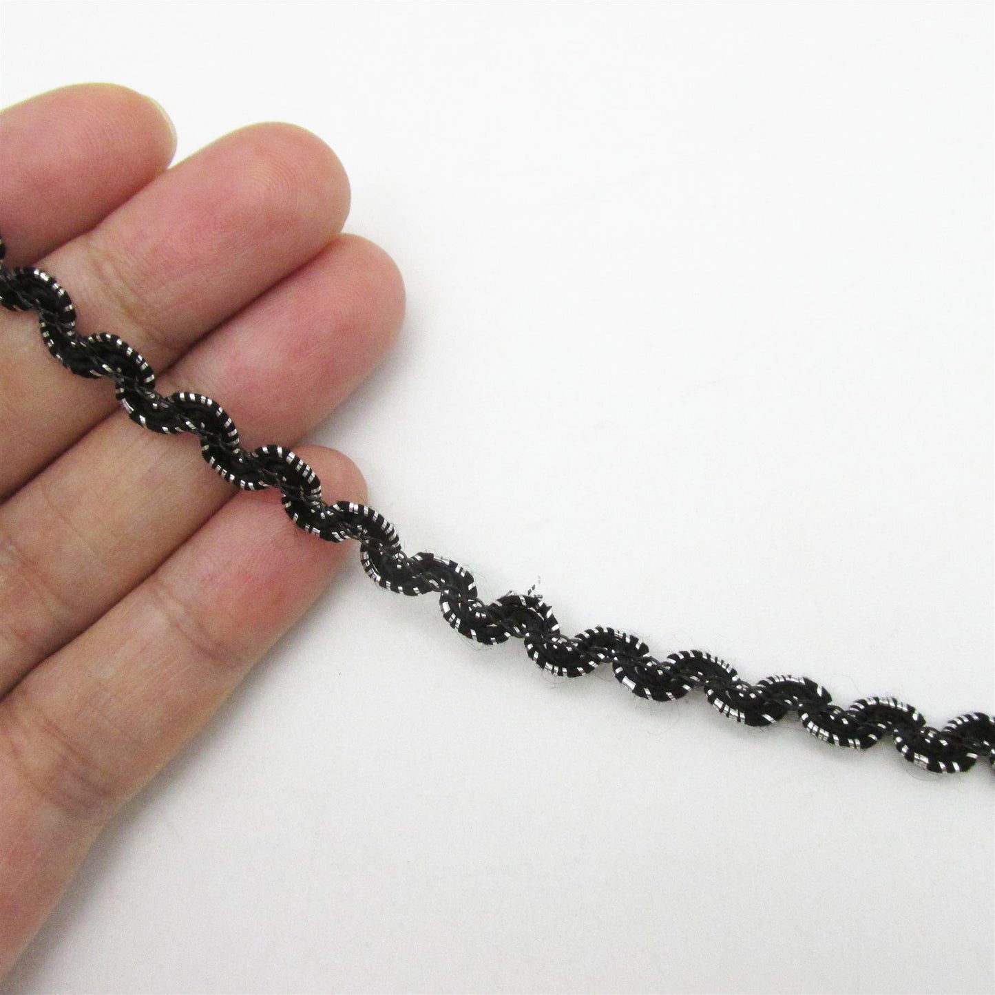 Tiny Snake Braid - Black Silver - 3mm - by the metre - 8177