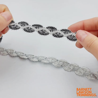 Wavy Metallic Braid 20mm x1m - 7355